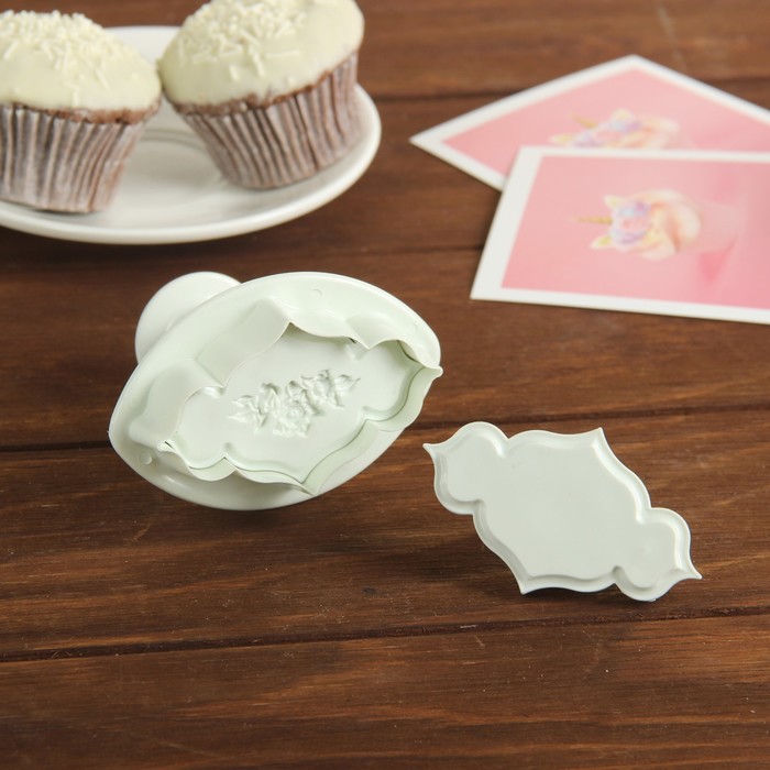 Плунжер кондитерский "Рамка" 8,9х6х7,3 см со сменной насадкой 7,3х4,5х3,1 см