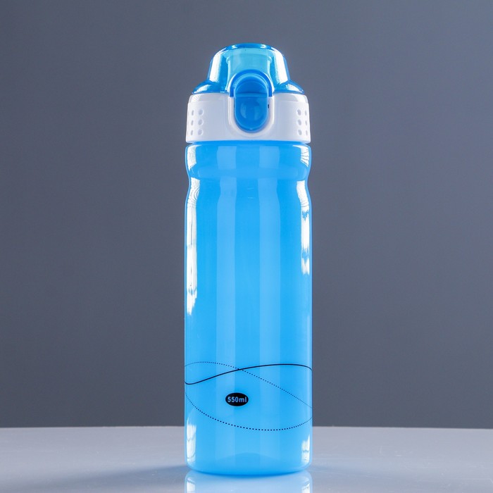 Бутылка для воды 600 мл, спортивная, крышка за защёлке, на шнурке, поильник, микс, 7.5х23 см
