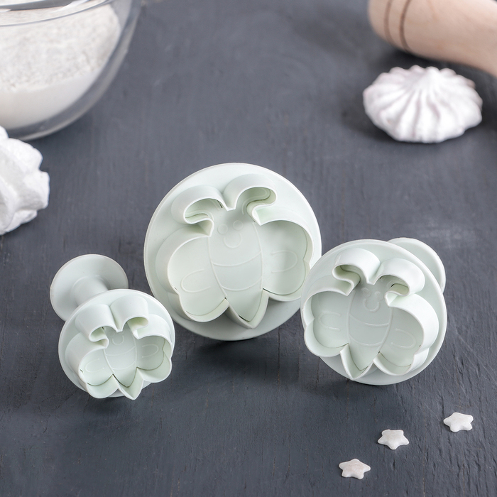 Набор плунжеров кондитерских "Пчелки", 3 шт: 5,5/4,5/3,5 см