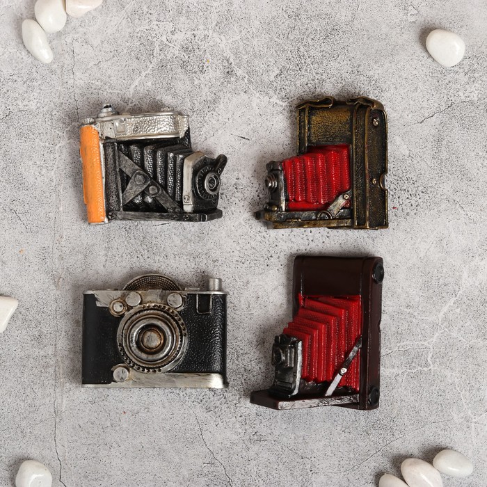 Магнит полистоун "Ретрофотоаппарат" МИКС 6,5х5,5 см