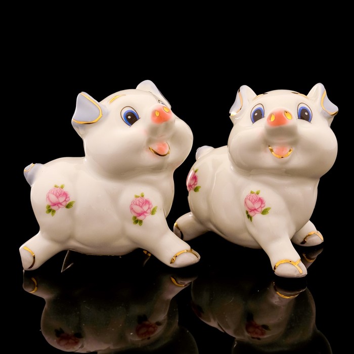 Набор «Свинка в цветочек», 2 шт: 8×5×7,5 см, белый, фарфор