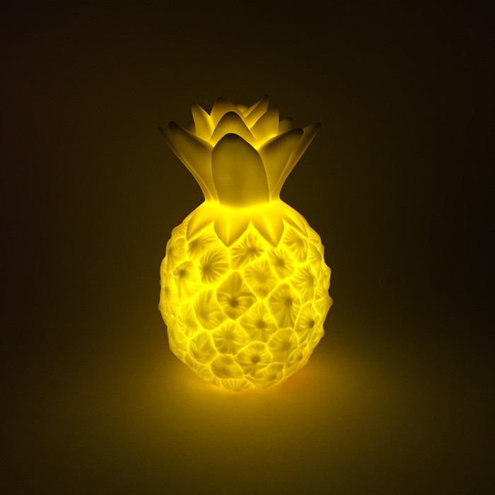 Ночник LED детский Pineapple,батарейки LR44 в комплекте,15 х 9 х 9 см, жёлтый