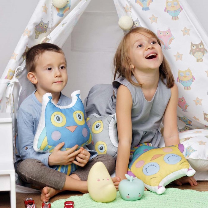 Вигвам для детей с окном, карманом и флажками "Милые Совята",110x110x160 см