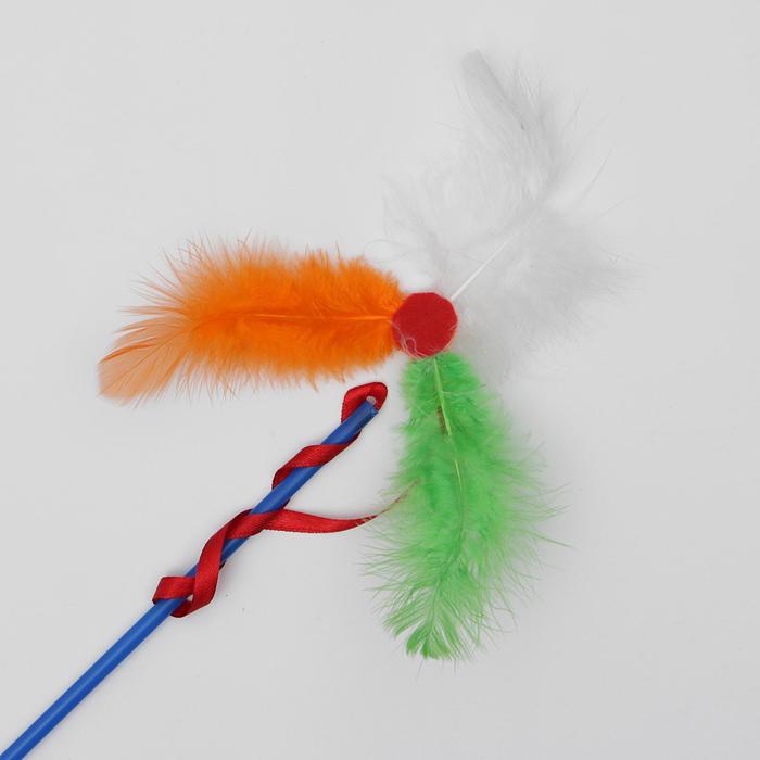 Дразнилка "Вертолет" с перьями