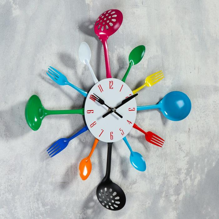 Часы настенные Столовые приборы, вилки/ложки/поварешки/шумовки цветные, d=42см