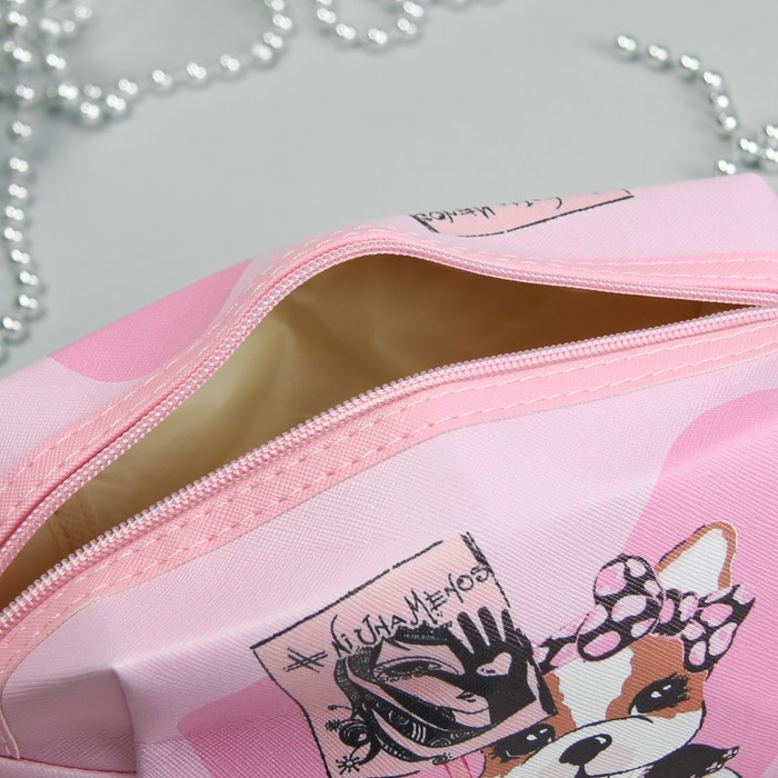 Косметичка дорожная «Красотка», отдел на молнии, с ручкой, цвет розовый/малиновый