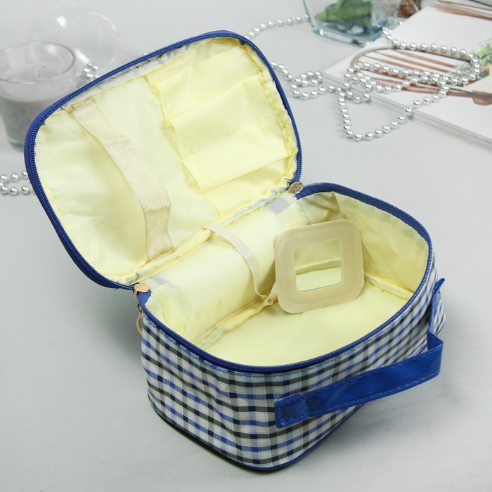 Косметичка-сундук «Клетка», отдел на молнии, цвет синий