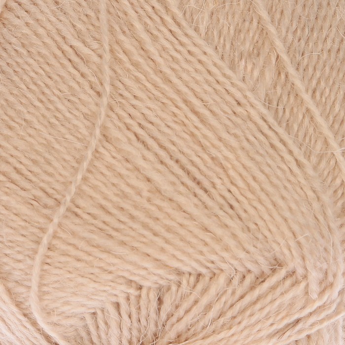 Пряжа "Снежный ягнёнок" 60%шерсть ягн, 20%вербл.шерсть, 20%акрил 600м/100гр (111 бежев.)