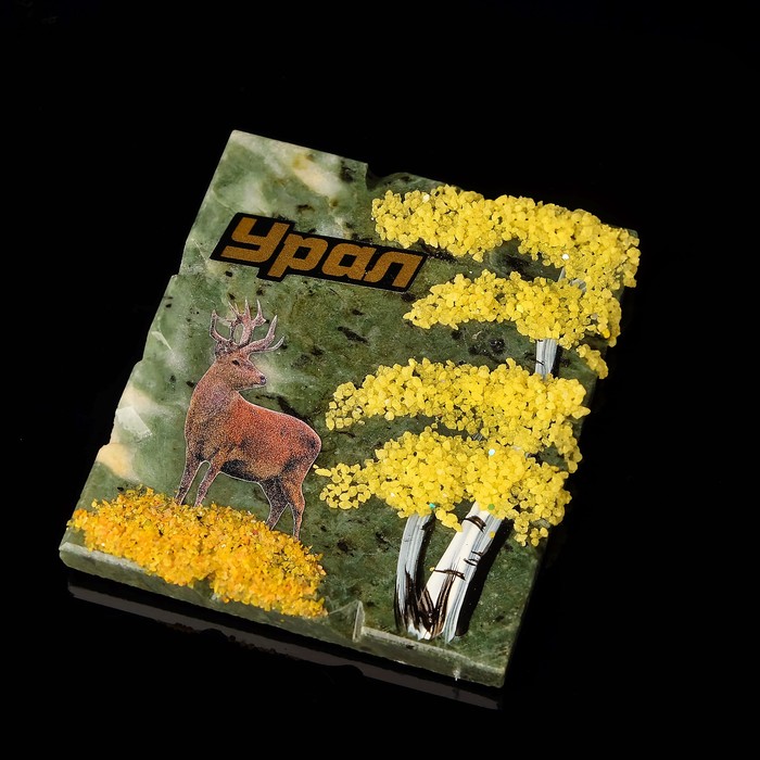 Магнит с деревом и наклейкой "Олень", змеевик, микс