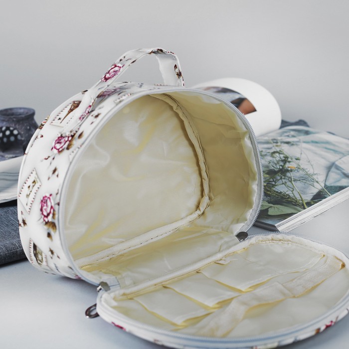 Косметичка-сундучок «Розы», отдел на молнии, зеркало, цвет белый