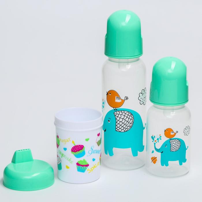 Набор детский «Первый подарок малышу», 10 предметов: бутылочки для кормления 150 и 250 мл, поильник, посуда, нагрудник, расчёска, щётка, цвет зелёный