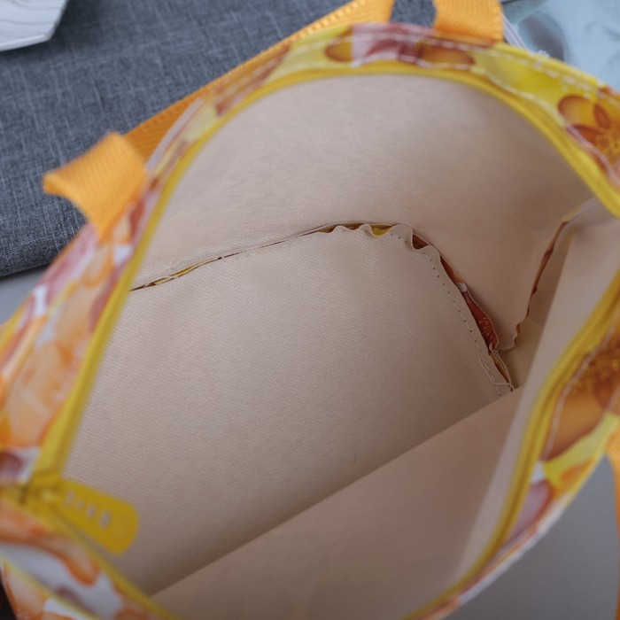 Косметичка-сумочка «Флора», отдел на молнии, ручки, цвет жёлтый