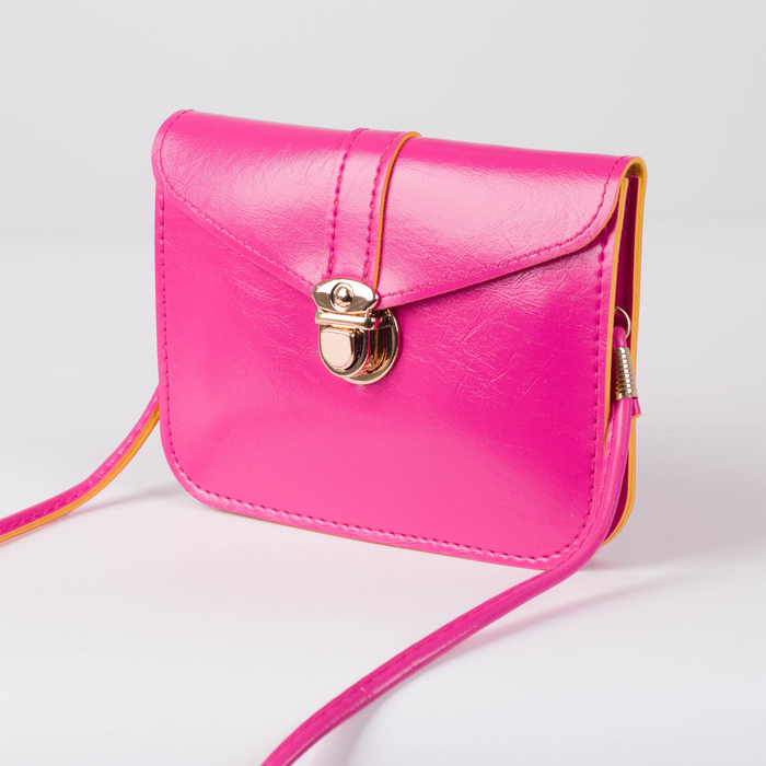 Сумка женская "Шарм", отдел на клапане, длинный ремень, цвет малиновый