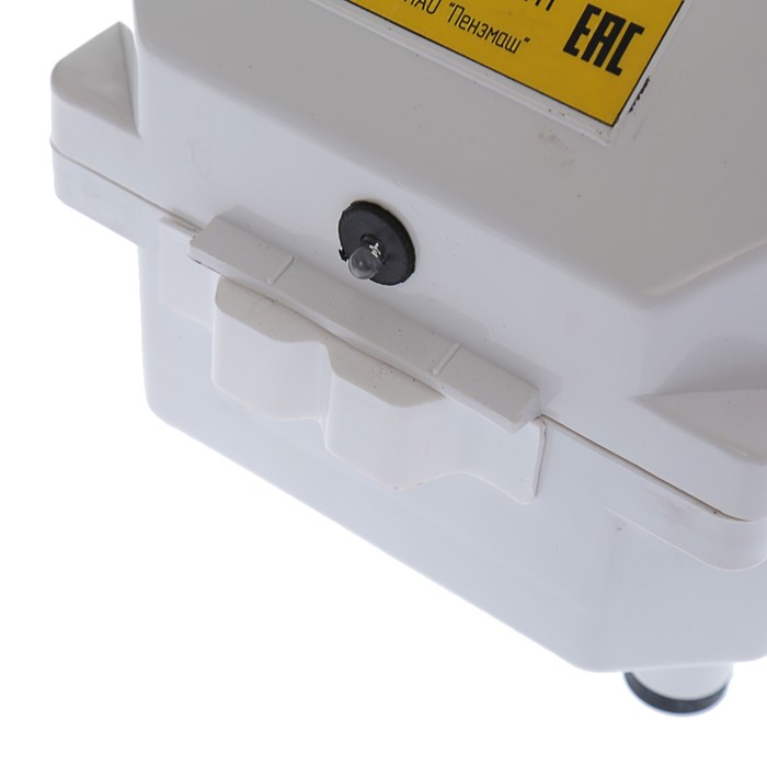 Электросепаратор бытовой «Салют», 50 л/ч, 12000 об/мин, 80 Вт, емкость 5.5 л