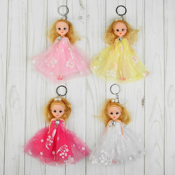Игрушка-брелок "Кукла" с хвостиком, цвета МИКС