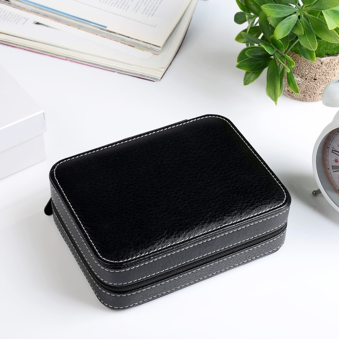 Шкатулка кожзам под часы 4 отделения "Белая строчка на чёрном" 6х18х14 см