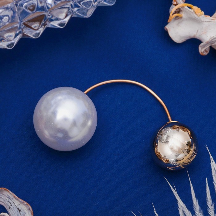 Булавка "Диорис", цвет белый в золоте