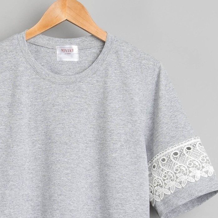 Футболка женская MINAKU, кружевные вставки на рукавах, размер 46, цвет серый