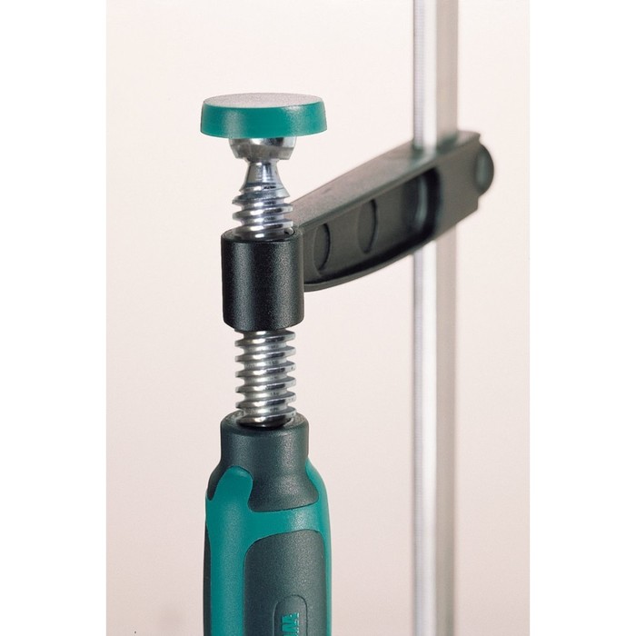 Струбцина винтовая Wolfcraft 3611000, с двукомпонентной ручкой, вылет/зев 80/300 мм