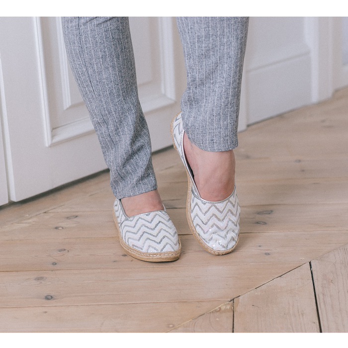 Слипоны женские "Inblu" арт. SG-2T, цвет белый, размер 41