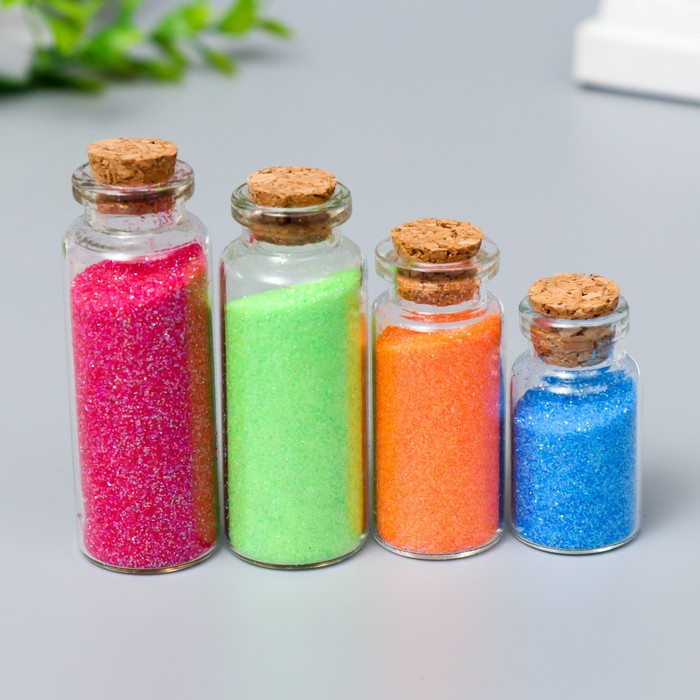 Набор 4 бутылочки с глиттером "Пастель" 7,5/6,5/5,5/4,5 см, объем: 20/15/10/7 мл