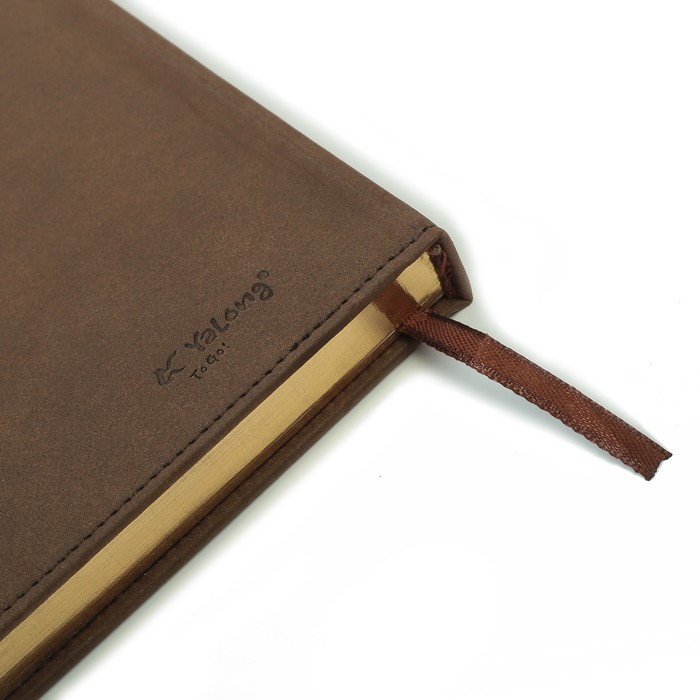 Ежедневник недат А5 140л кл,карта на форзаце,ляссе,обл пвх МИКС под замшу