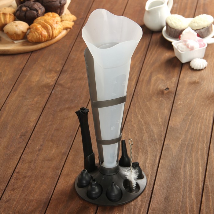 Мешок кондитерский, 6 насадок, на подставке, с зажимом и ершиком