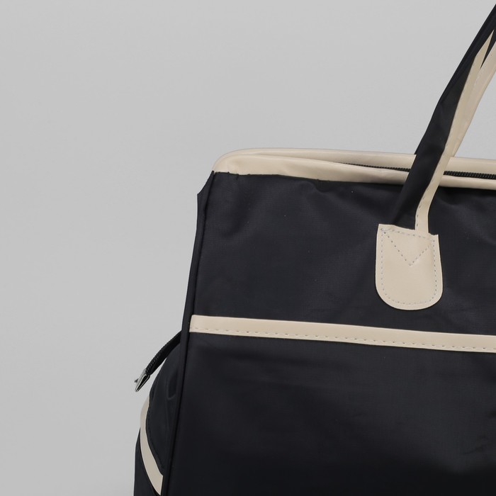 Сумка дорожная «Саквояж», отдел на молнии, 3 наружных кармана, цвет чёрный