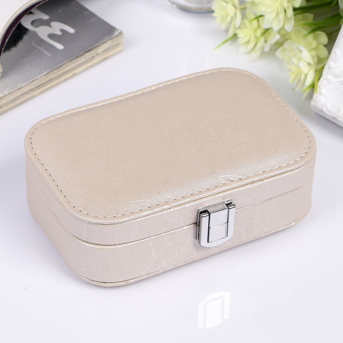 Шкатулка кожзам для украшений миниатюра "Кракелюр" молочный 4,5х15х10 см