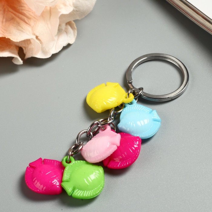 Брелок пластик висюльки "6 цветных рыбок" МИКС 6,2х2 см