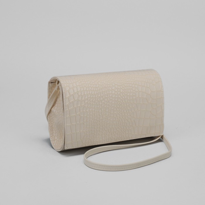 Сумка женская, 1 отдел на клапане, длинный ремень, крокодил, цвет молочный