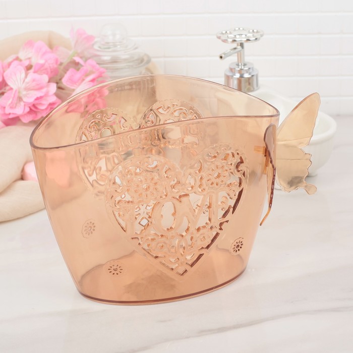 Держатель для ванных принадлежностей на присосках "Love" 19х11х15 см, цвет МИКС