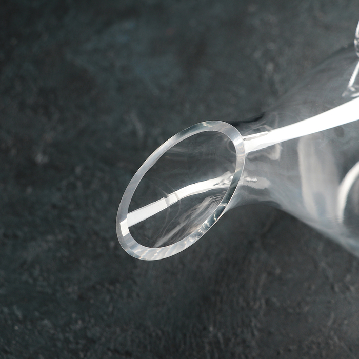 Декантер 1,6 л