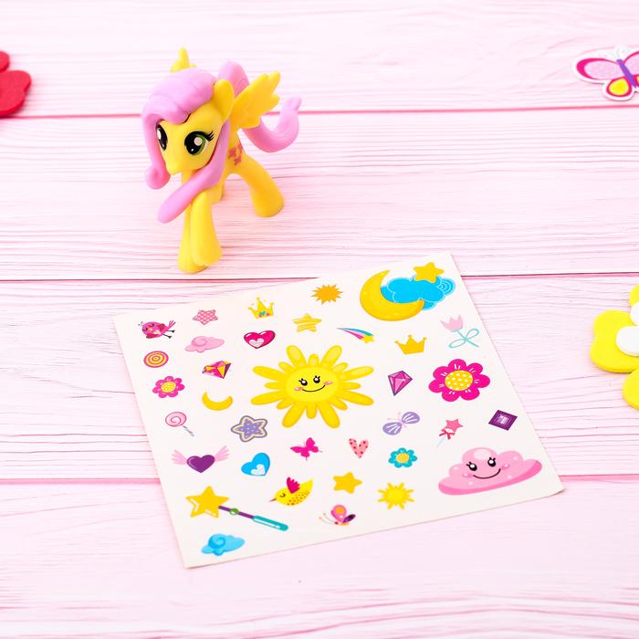 Пони «Мелинда» с набором наклеек, цвет жёлтый, 10 х 12 см