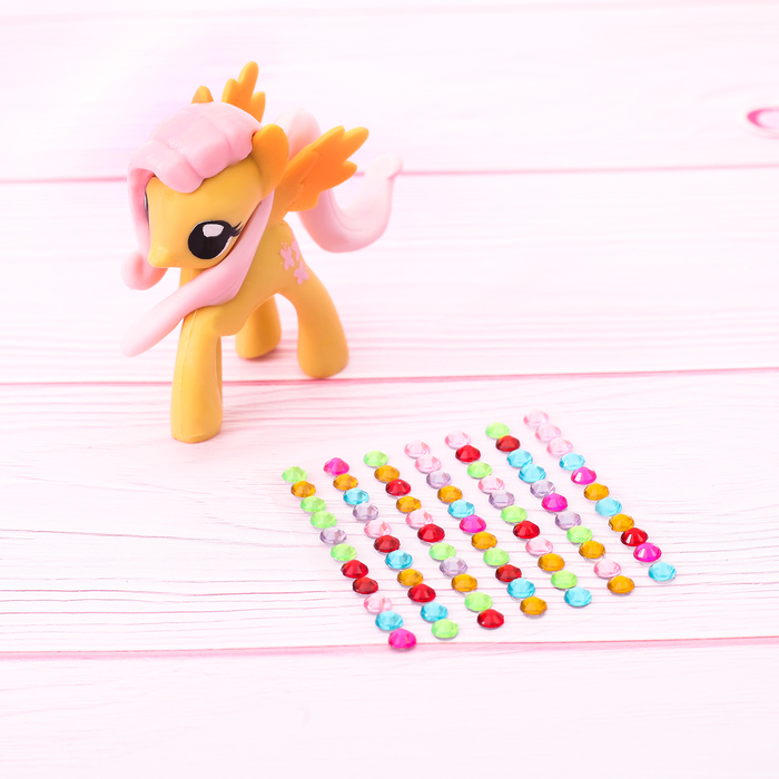 Пони «Мелинда» с набором страз, цвет жёлтый, 10 х 12 см