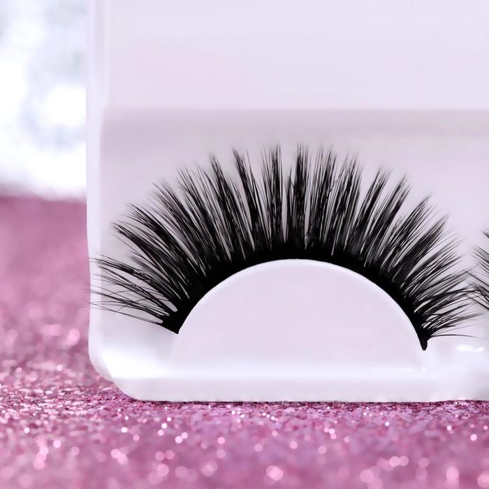 Ресницы накладные с клеем