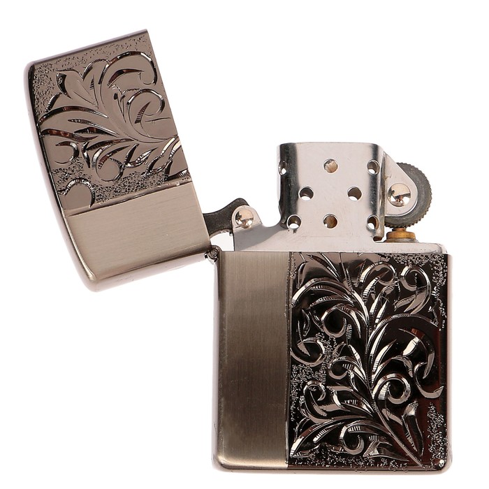 Зажигалка с крышкой, бензин, серебристый металл и роспись, хром, 4х6 см