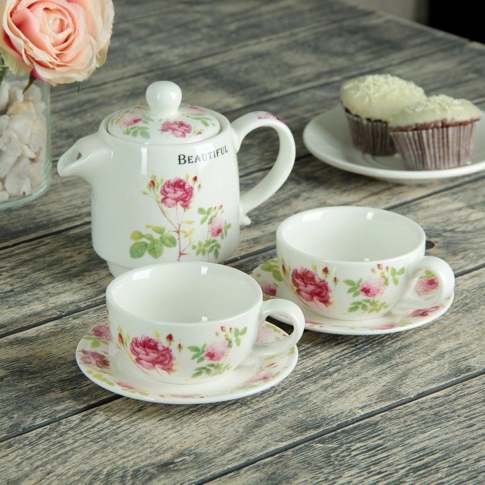 Набор чайный "Роза", 5 предметов: чайник 380 мл, 2 чашки 150 мл, 2 блюдца 12,5 см