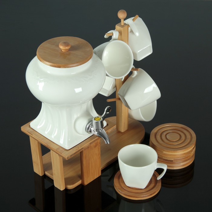 Набор питьевой "Эстет", 13 предметов: бочонок 1 л с краником, 6 кружек 200 мл, 6 подставок