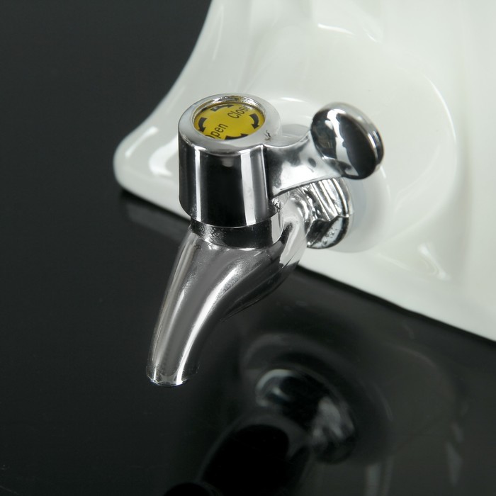 Набор питьевой "Эстет", 13 предметов: бочонок 1 л с краником, 6 кружек 200 мл, 6 подставок