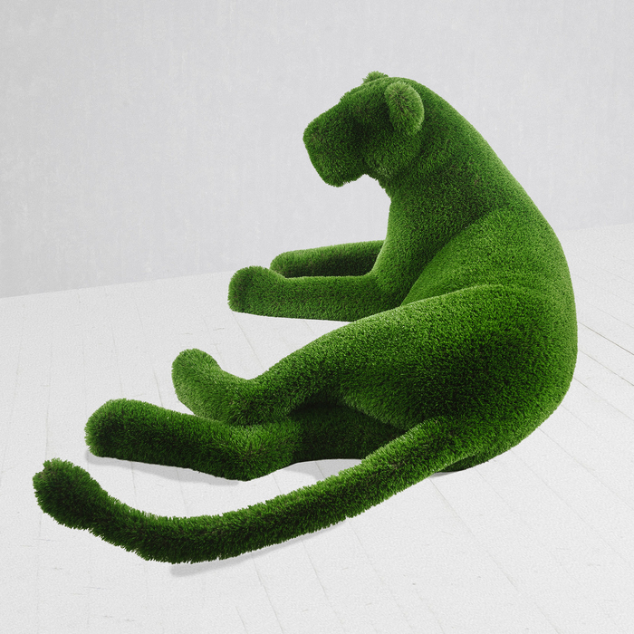 Топиар фигура "Львица"