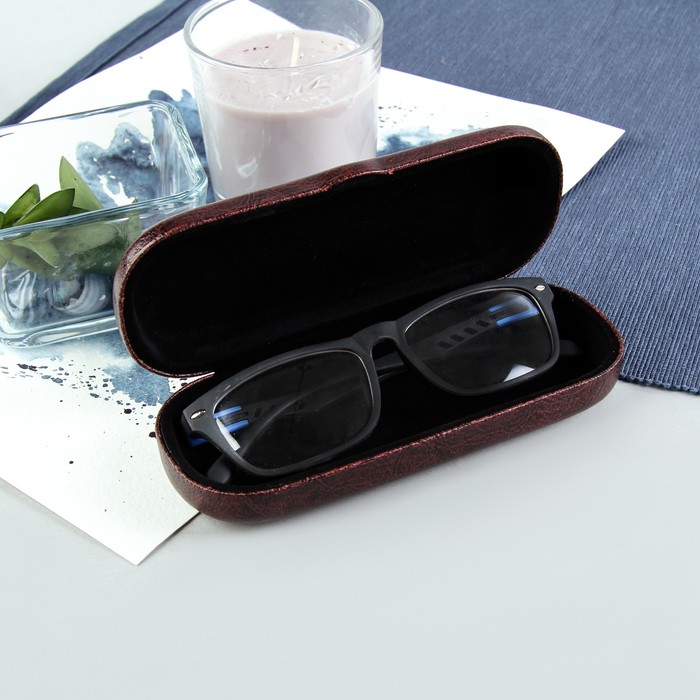 Футляр для очков «Белые ирисы», отдел на клапане, цвет коричневый