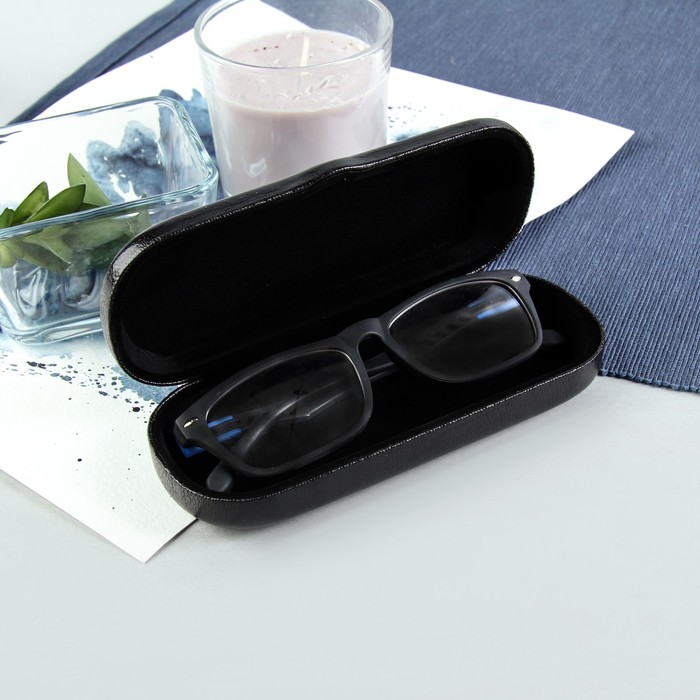 Футляр для очков "Лошади", отдел на клапане, цвет чёрный