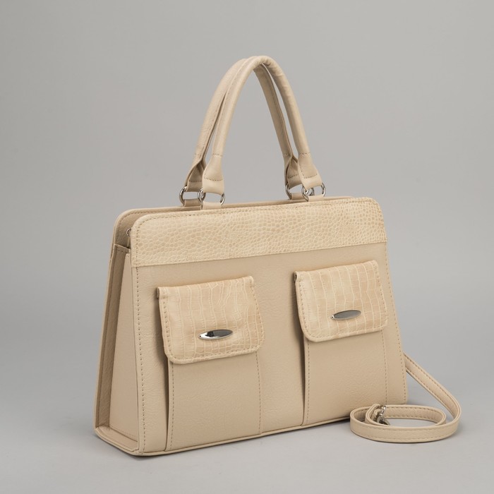 Сумка женская, отдел с перегородкой на молнии, 3 наружных кармана, длинный ремень, цвет бежевый