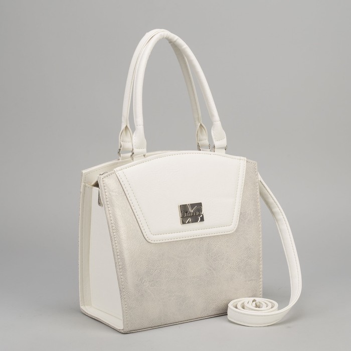 Сумка женская, отдел на молнии, наружный карман, длинный ремень, цвет белый