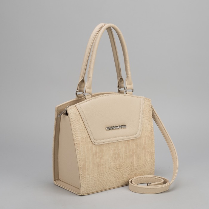 Сумка женская, отдел на молнии, наружный карман, длинный ремень, цвет пудровый