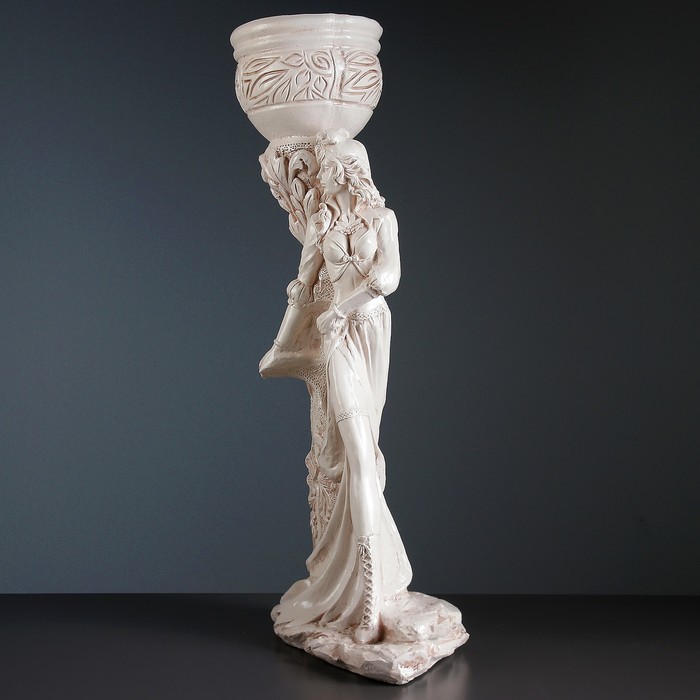 Фигурное кашпо "Девушка Диана" состаренный 80см