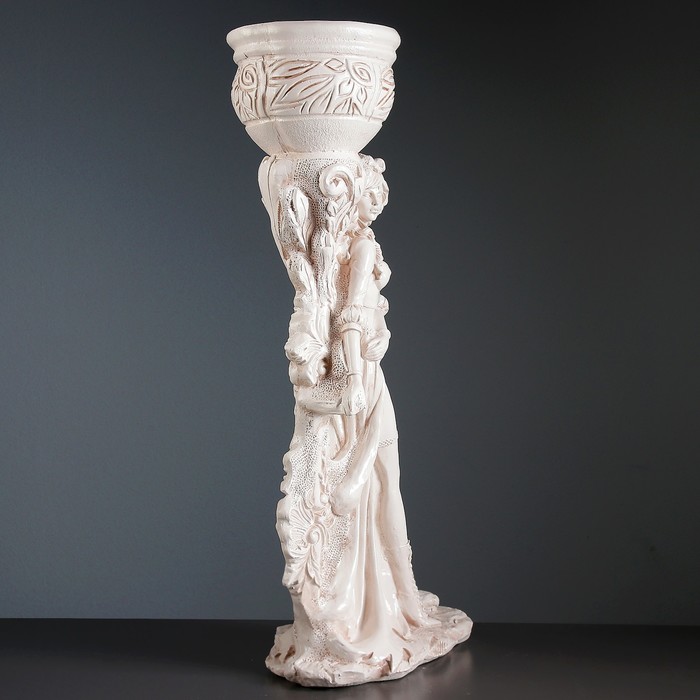 Фигурное кашпо "Девушка Диана" состаренный 80см