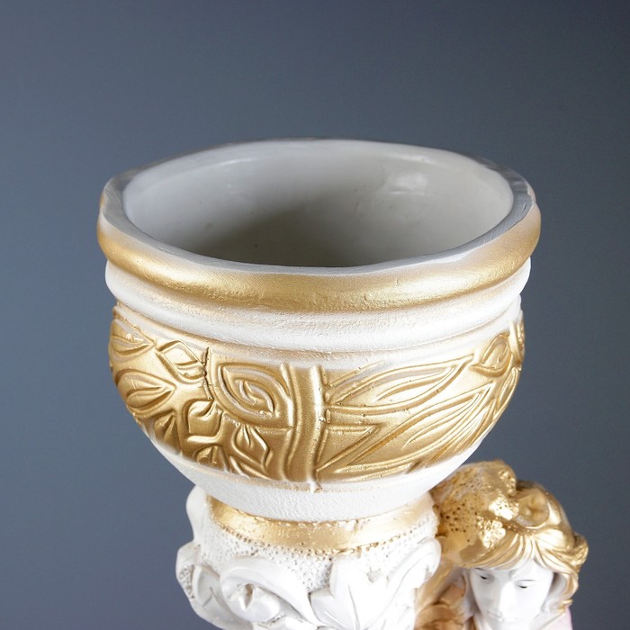 Фигурное кашпо "Девушка Диана" белое золото 80см