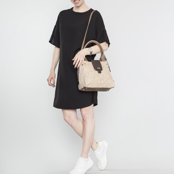 Сумка женская, отдел на молнии, с расширением, длинный ремень, бежевые кружева